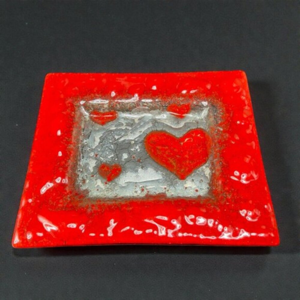 Hand Made Fused Art Glass Dish Plate With Red Hearts Hand Crafted Decorative VTG